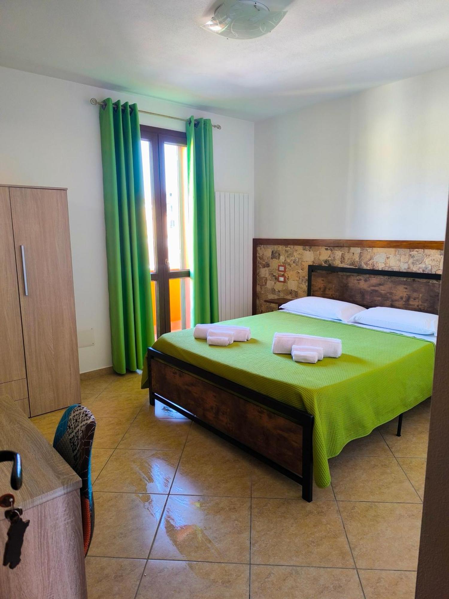 B&B Mamuthones Porto Torres Exterior photo